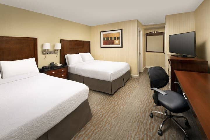 Room 2 of 20