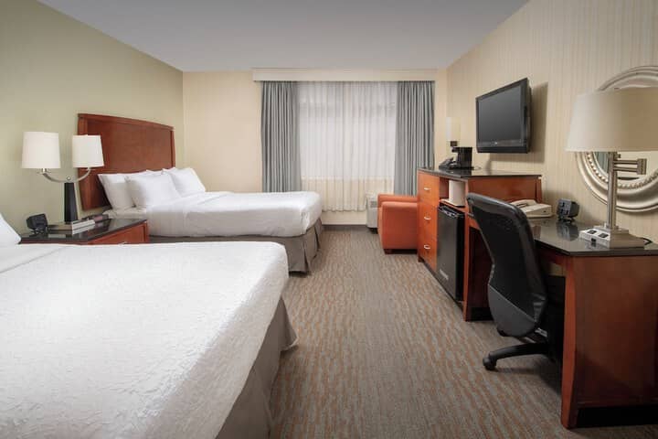 Room 6 of 20